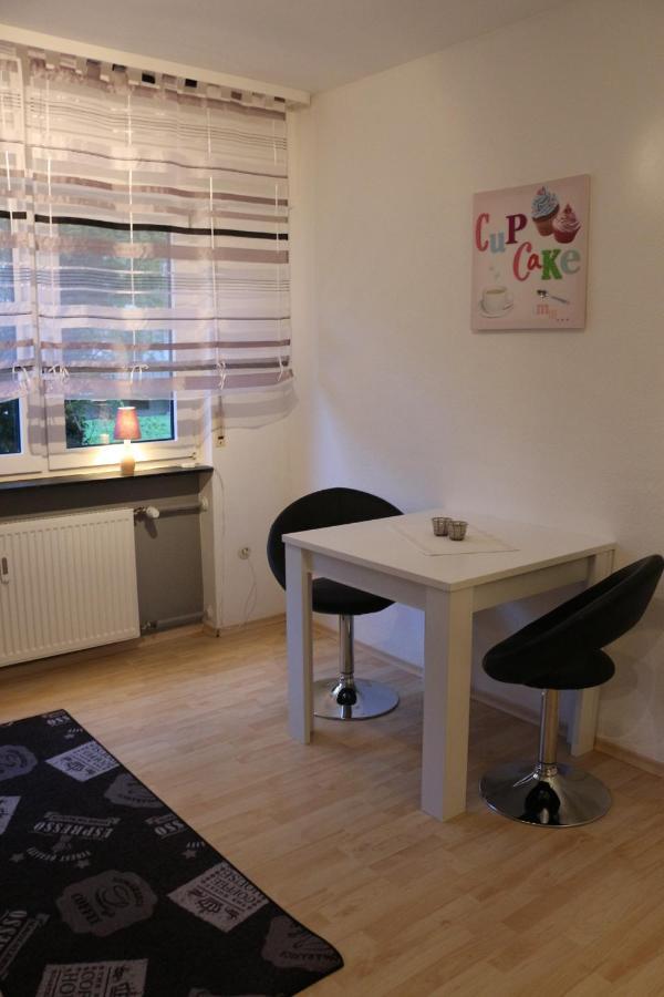 Appartment In Walldorf Mit Schlafzimmer, Kueche Und Bad 외부 사진